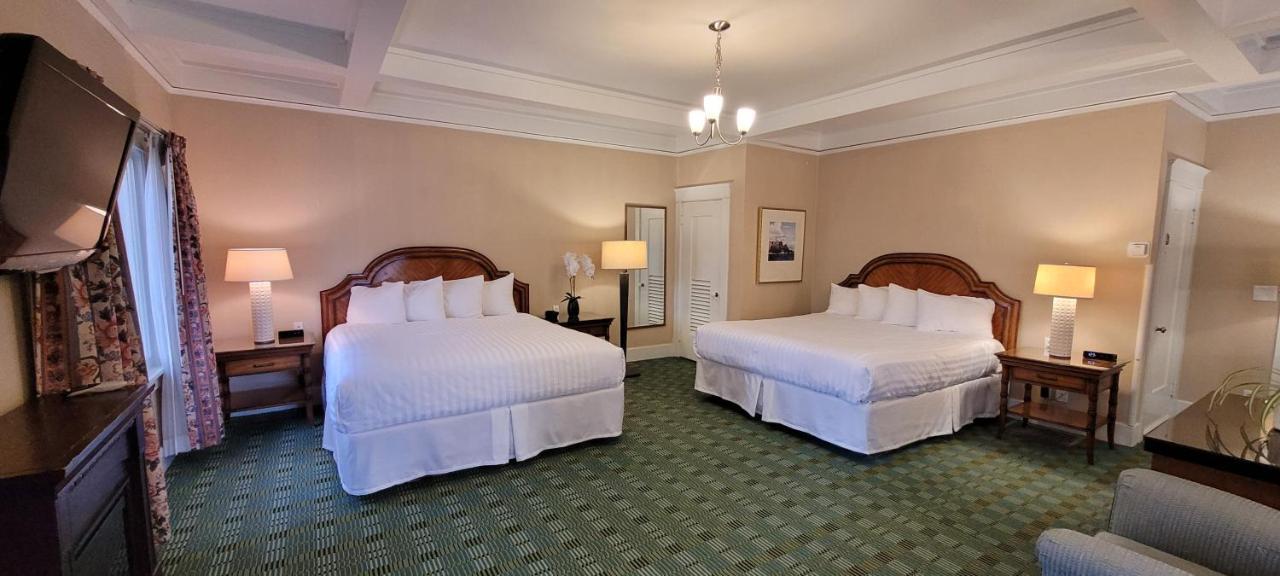 Motel Butterfly Grove 2*
