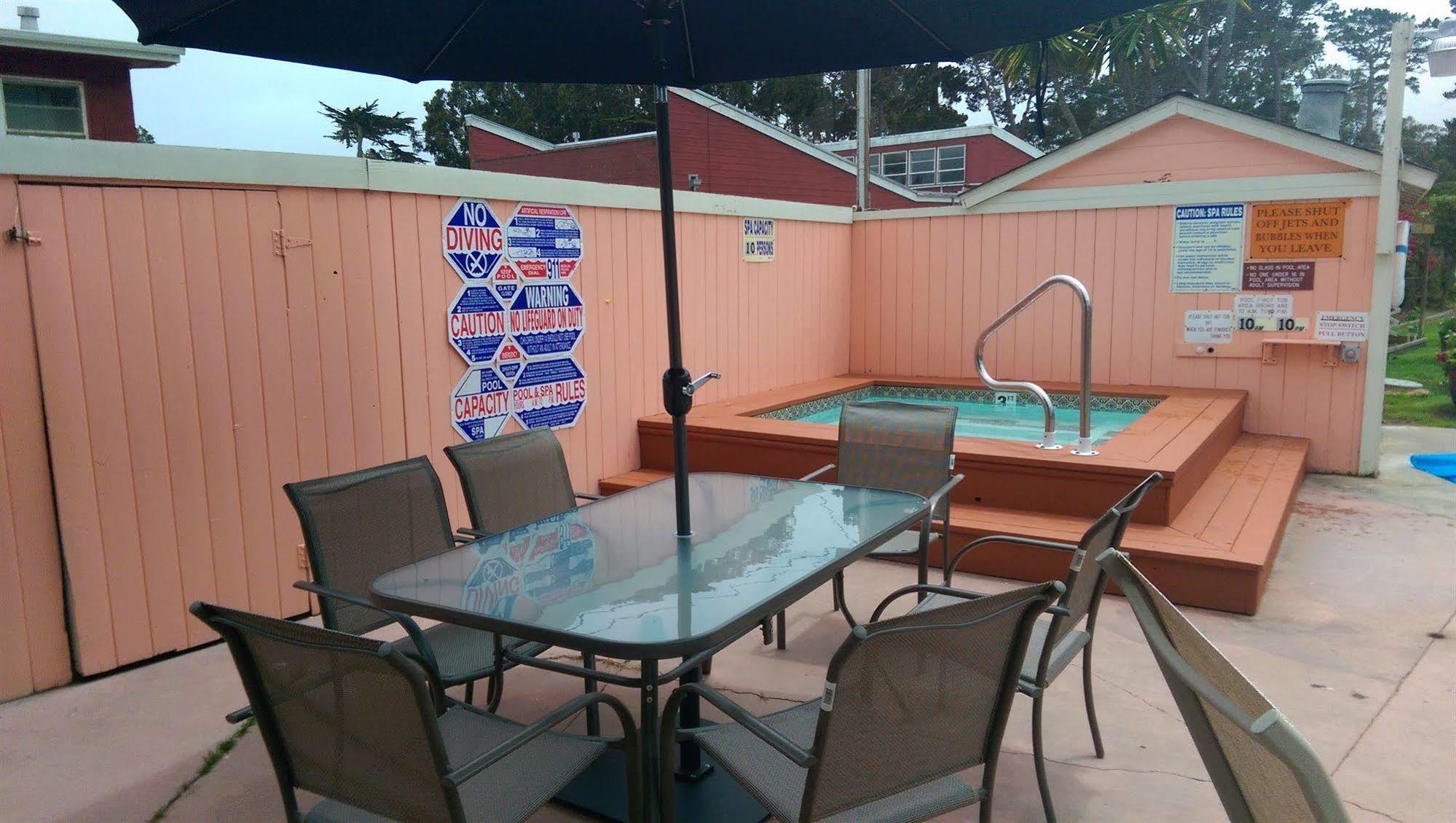 Motel Butterfly Grove